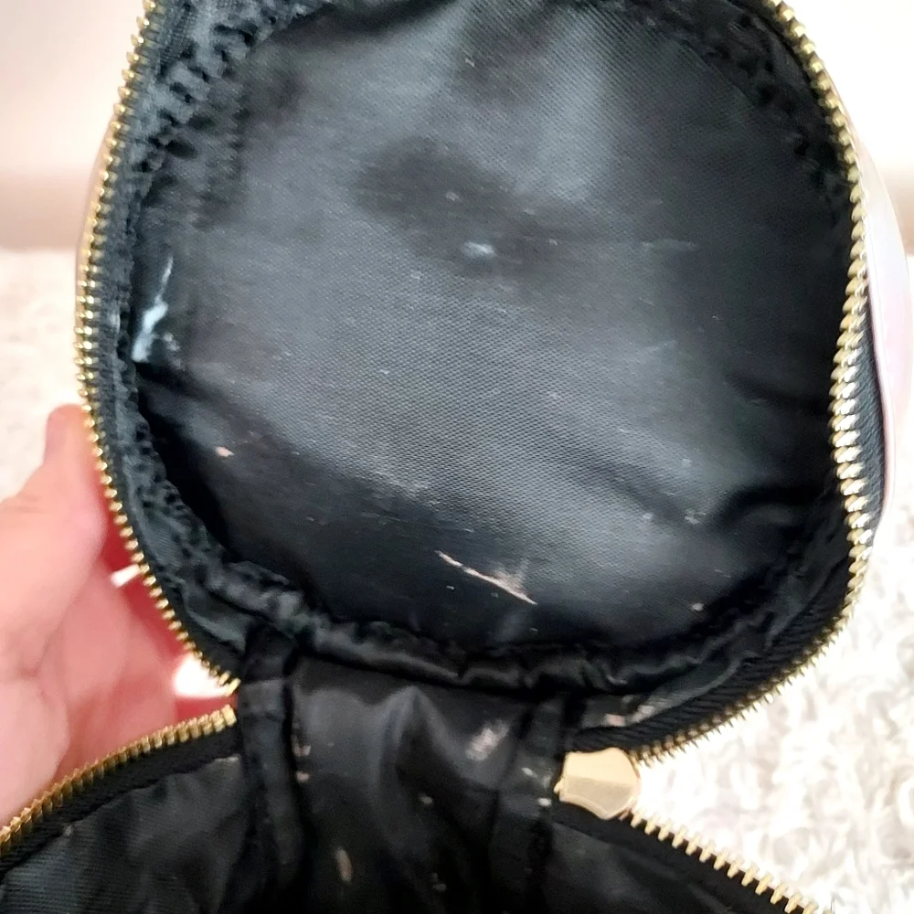 Small Round Retro Iridescent Pink makeup carrying case bag Travel Vacation